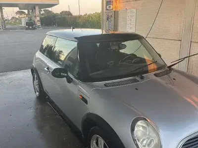 Usata Mini Cooper 116 CV (85 kW) 2005 Utilitaria