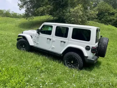 Usata Jeep Wrangler Unlimited Sahara 200 CV (147 kW) 2019 Bianco SUV