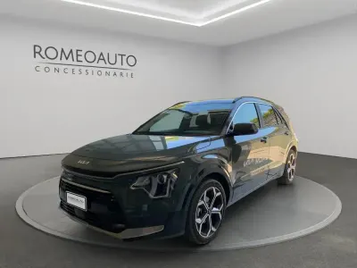 Käytetty Kia Niro Style 92 HP (67 kW) 2025 Vihreä Katumaasturi