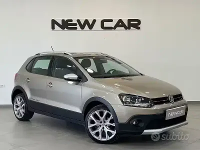Usado VW Polo Cross 90 CV (66 kW) 2016 Marrón Utilitario
