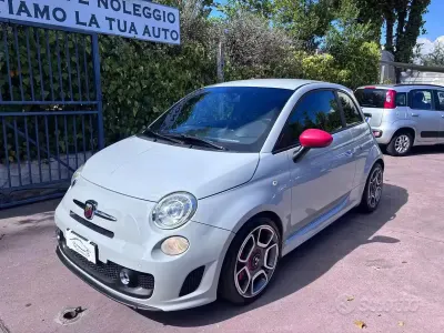 Usata Abarth 595 160 CV (117 kW) 2012 Grigio campovolo Utilitaria