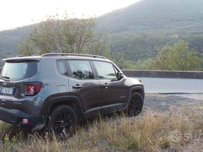 Usado Jeep Renegade 120 CV (88 kW) 2021 Gris SUV