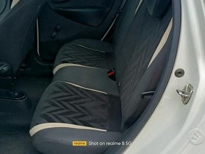 Usata Lancia Ypsilon Gold 69 CV (50 kW) 2016 Bianco Utilitaria