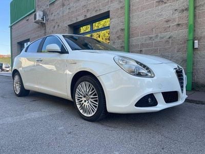 Usata Alfa Romeo Giulietta 140 CV (102 kW) 2012 Bianco Berlina