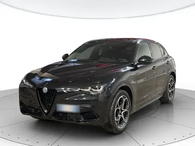 Usata Alfa Romeo Stelvio Veloce 210 CV (154 kW) 2024 Nero vulcano SUV