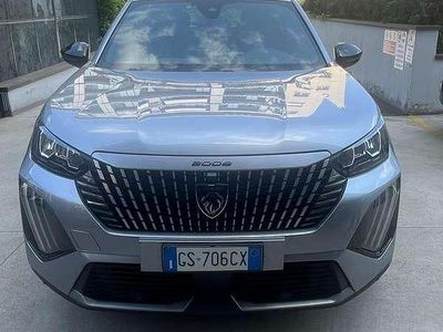 Usata Peugeot 2008 Allure 131 CV (96 kW) 2023 Argento SUV