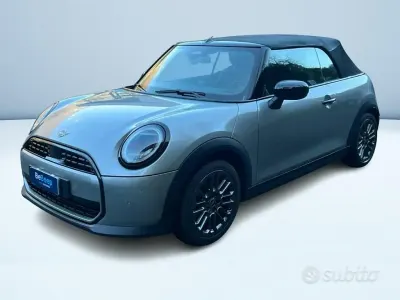 Begagnad Mini Cooper Cabriolet Classic 163 HK (119 kW) 2025 Silver Cab