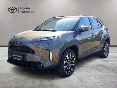 Usata Toyota Yaris Cross Trend 130 CV (95 kW) 2024 Marrone SUV