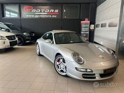 Usata Porsche 911 Carrera S 355 CV (261 kW) 2004 Grigio Coupé