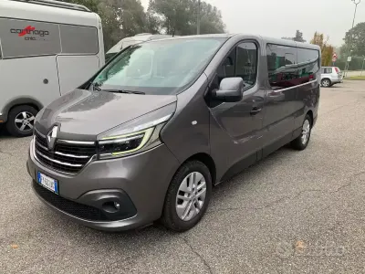 Usata Renault Trafic 150 CV (110 kW) 2019 Grigio Monovolume