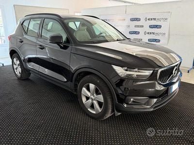 Usata Volvo XC40 Business Edition 150 CV (110 kW) 2019 Nero SUV