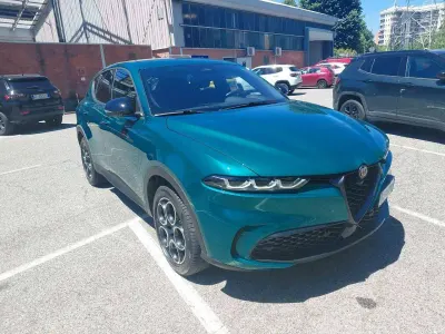 Usata Alfa Romeo Tonale Veloce 179 CV (131 kW) 2025 Verde SUV