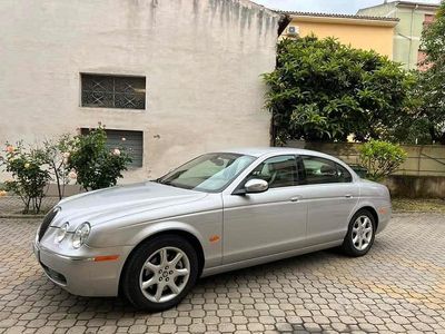 Occasion Jaguar S-Type S 207 ch (152 kW) 2005 Gris Berline