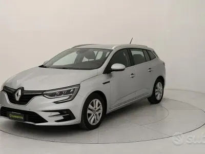 Usata Renault Mégane GrandTour Business 116 CV (85 kW) 2021 Grigio Station wagon