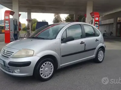 Usata Citroën C3 60 CV (44 kW) 2005 Grigio Berlina