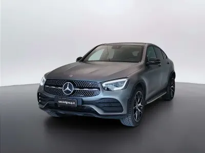Usata Mercedes GLC300e Premium Plus 258 CV (189 kW) 2020 Grigio selenite magno designo Coupé