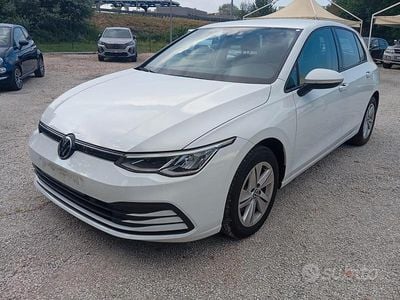 Usata VW Golf VII Life 116 CV (85 kW) 2020 Bianco Berlina