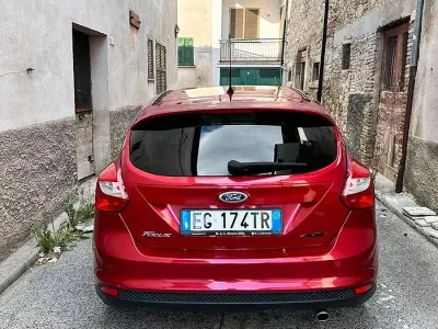 Usata Ford Focus 150 CV (110 kW) 2011 Rosso Berlina
