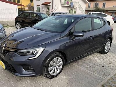 Usata Renault Clio V Intens 101 CV (74 kW) 2021 Berlina