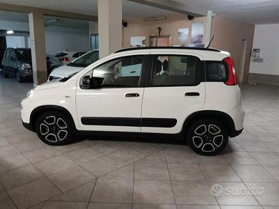 Usata Fiat Panda City Life 71 CV (52 kW) 2021 Bianco Berlina