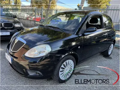 Usata Lancia Ypsilon 60 CV (44 kW) 2008 Nero Utilitaria