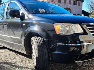Usata Chrysler Voyager 2011 Nero Monovolume