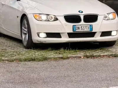 Usata BMW 320 Cabriolet 177 CV (130 kW) 2008 Bianco Cabrio