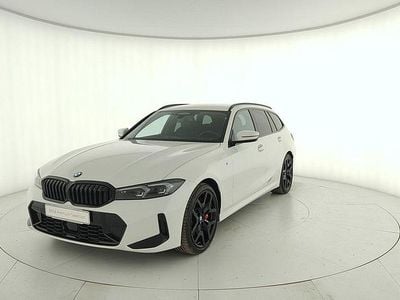 Usata BMW 320e M Sport 190 CV (139 kW) 2025 Bianco Station wagon
