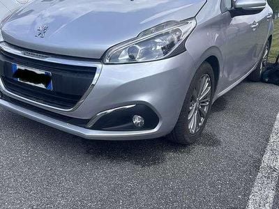 Usata Peugeot 208 Active 75 CV (55 kW) 2018 Utilitaria