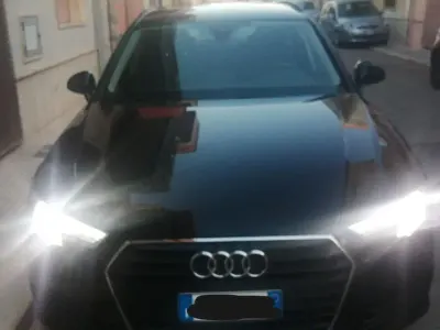 Usata Audi A4 Business Plus 150 CV (110 kW) 2017 Nero Station wagon