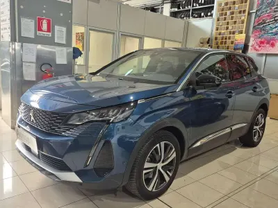 Usata Lynk & Co 01 179 CV (131 kW) 2022 Perla SUV