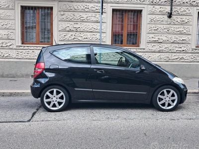 Mercedes A200