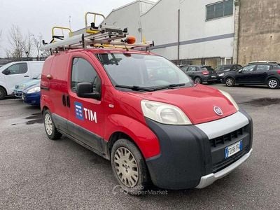 Usata Fiat Fiorino 95 CV (69 kW) 2016 Rosso pastello Monovolume