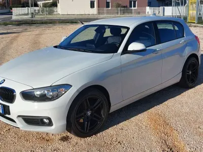 Usata BMW 118 Advantage 150 CV (110 kW) 2017 Berlina