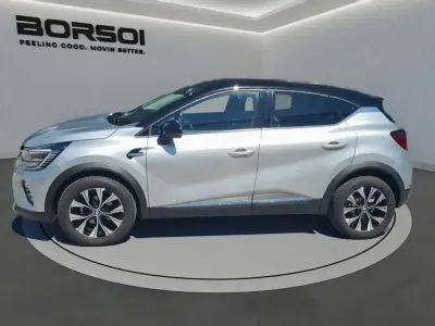 Usata Renault Captur Techno 91 CV (66 kW) 2024 Gris highland SUV