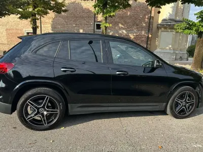 Usata Mercedes GLA180 Advanced Plus 116 CV (85 kW) 2023 Nero SUV