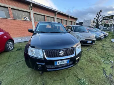 Usata Suzuki Grand Vitara 129 CV (94 kW) 2007 Nero SUV