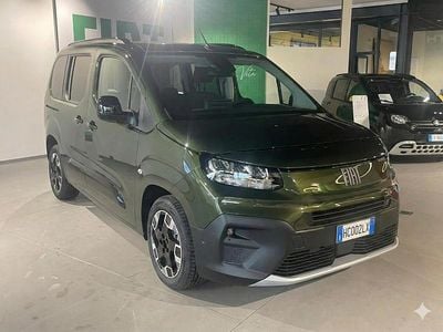 Novo Fiat Doblò 110 HP (80 kW) 2025 Verde Monovolume