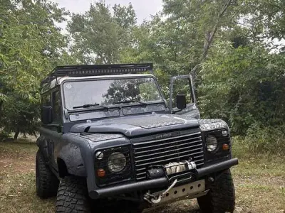 Usata Land Rover Defender 86 CV (63 kW) 1987 SUV