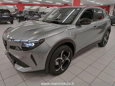 Nieuw Alfa Romeo Junior Edizione Speciale 136 PK (100 kW) 2026 Grijs SUV