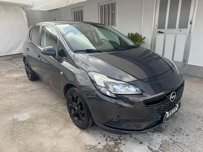 Usata Opel Corsa 90 CV (66 kW) 2016 Grigio Utilitaria