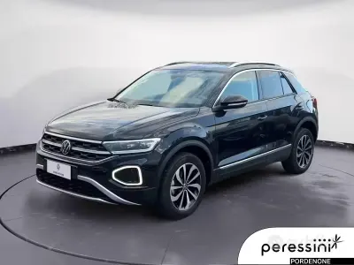 Usata VW T-Roc Style 150 CV (110 kW) 2023 Nero SUV