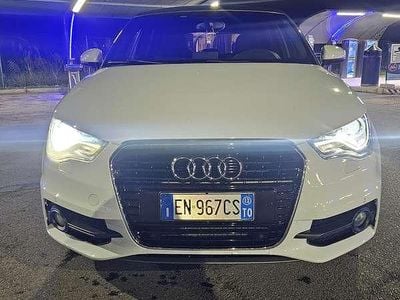 Usata Audi A1 Sportback Ambition 105 CV (77 kW) 2012 Utilitaria