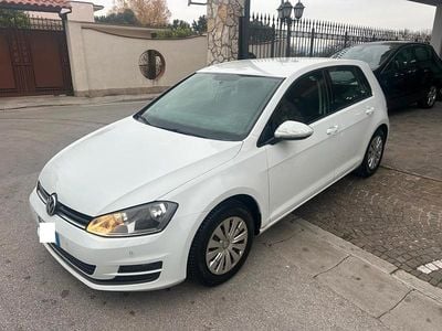 Usata VW Golf VII Trendline 85 CV (62 kW) 2015 Bianco Berlina
