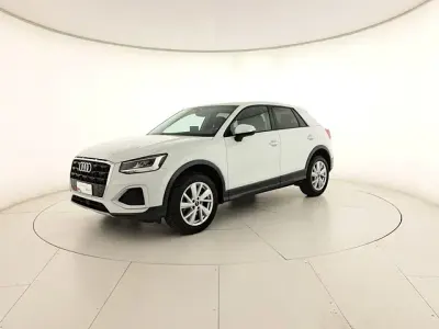 Usata Audi Q2 Advanced 150 CV (110 kW) 2025 Bianco ghiacciaio metallizzato SUV