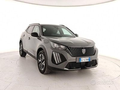 Usata Peugeot 2008 Allure 101 CV (74 kW) 2025 Grigio SUV