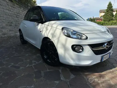 Usata Opel Adam 87 CV (63 kW) 2014 Bianco Utilitaria