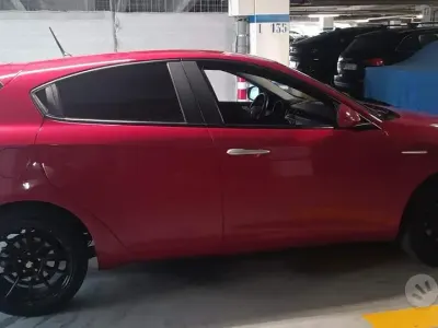 Usata Alfa Romeo Giulietta 120 CV (88 kW) 2012 Rosso Utilitaria