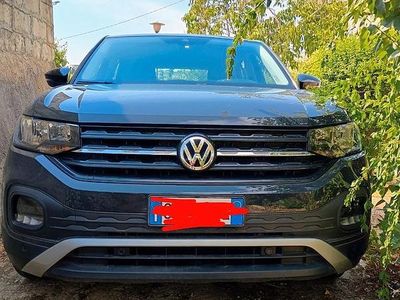 Usata VW T-Cross 95 CV (69 kW) 2020 Grigio SUV