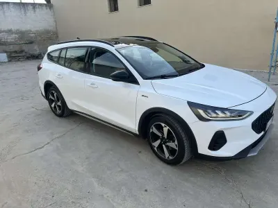 Usata Ford Focus Active 120 CV (88 kW) 2022 Station wagon
